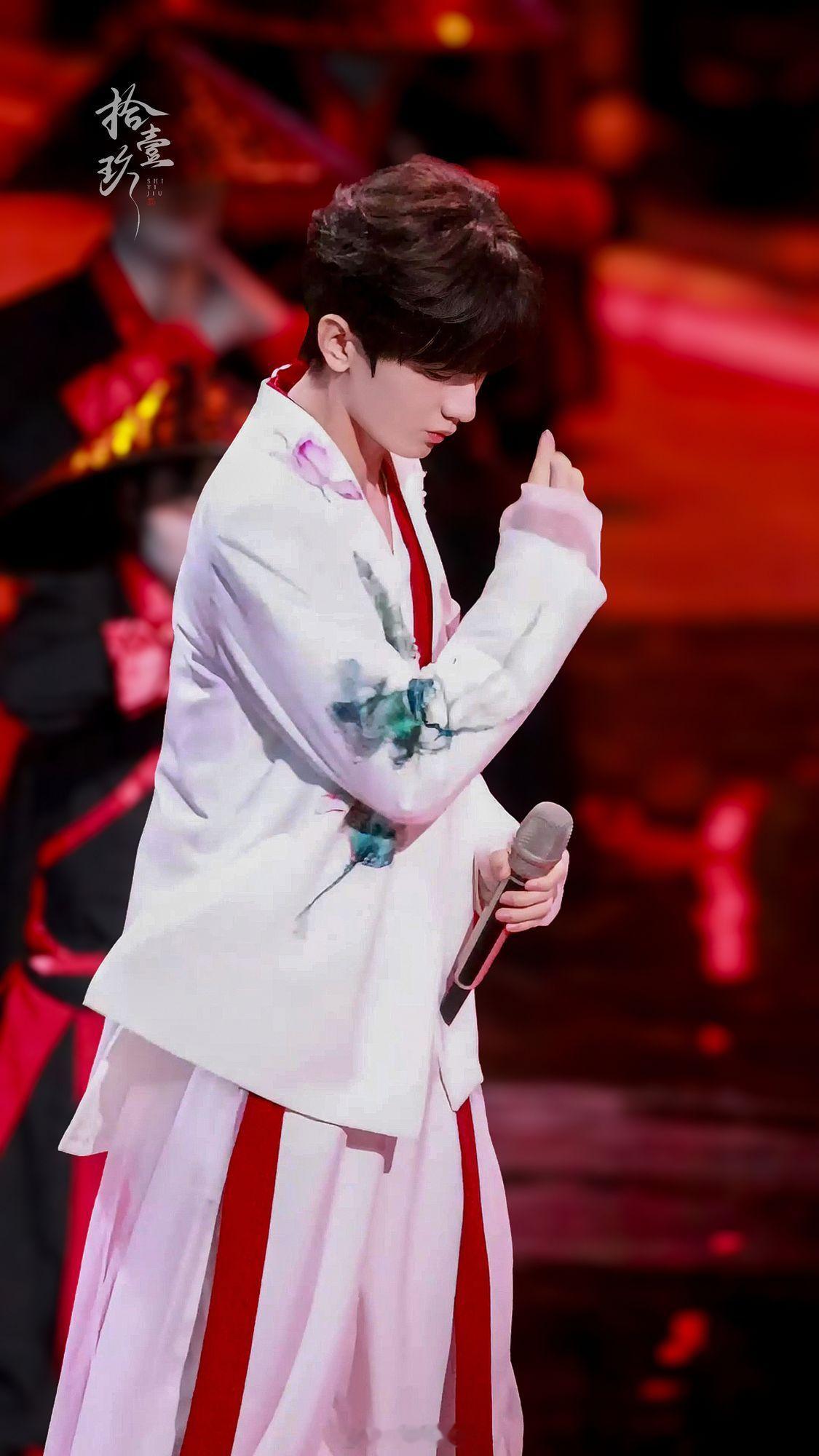 成毅狩谎 cy 成毅林彦廷成毅是内娱宝藏演员，演技、能力、人品、样貌样样出众。演