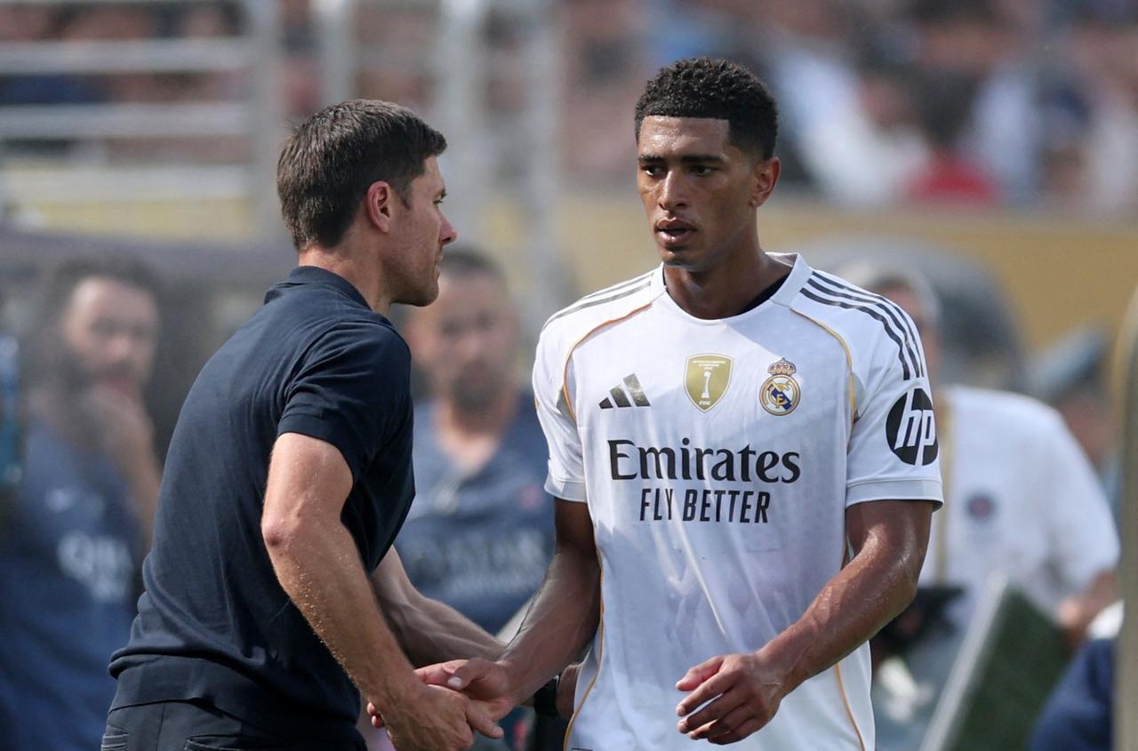 皇马落后巴萨9分了。
但哈维刚激活的武器，突然就报废了。
安切洛蒂赛后承认，他们