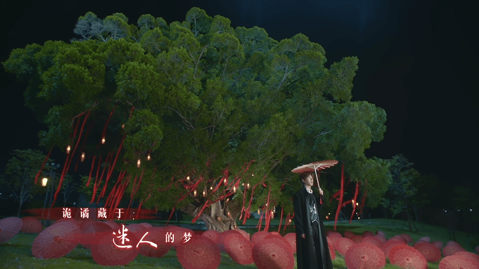 天官赐福依旧权威 小破站中秋晚会太会选歌了！王翊恩的《红绝》唱尽了花城与谢怜的执