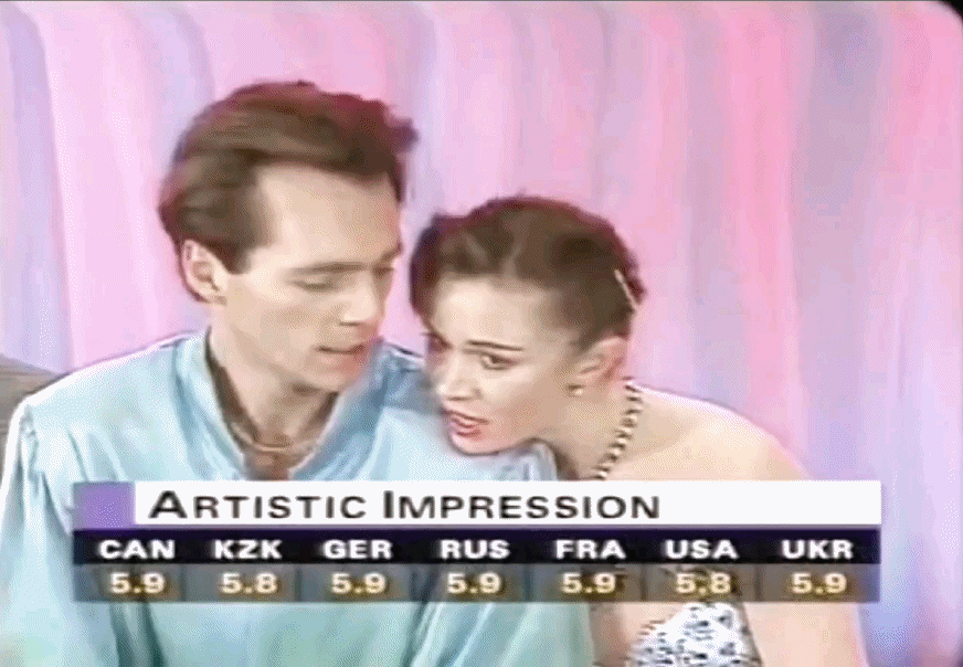 1995 SA FD完全不懂他们在kc区搞什么黏得要死，G姐那下巴就没从P肩膀下