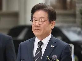 开幕之前中方紧急撤展，韩国光州政府急了！
一场本来该讨论艺术、创意和审美的双年展