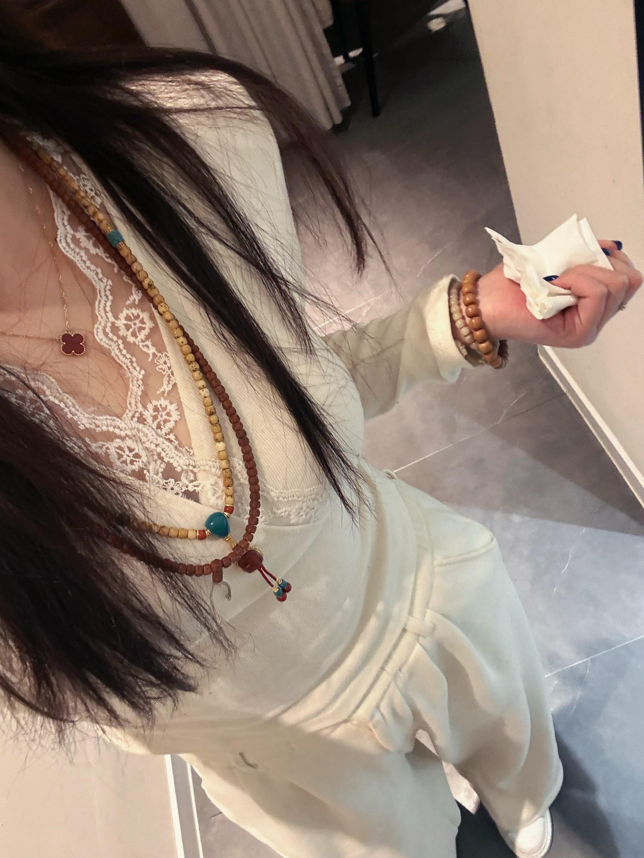 happy new year🎉。新的一年从一条漂亮猴头开始