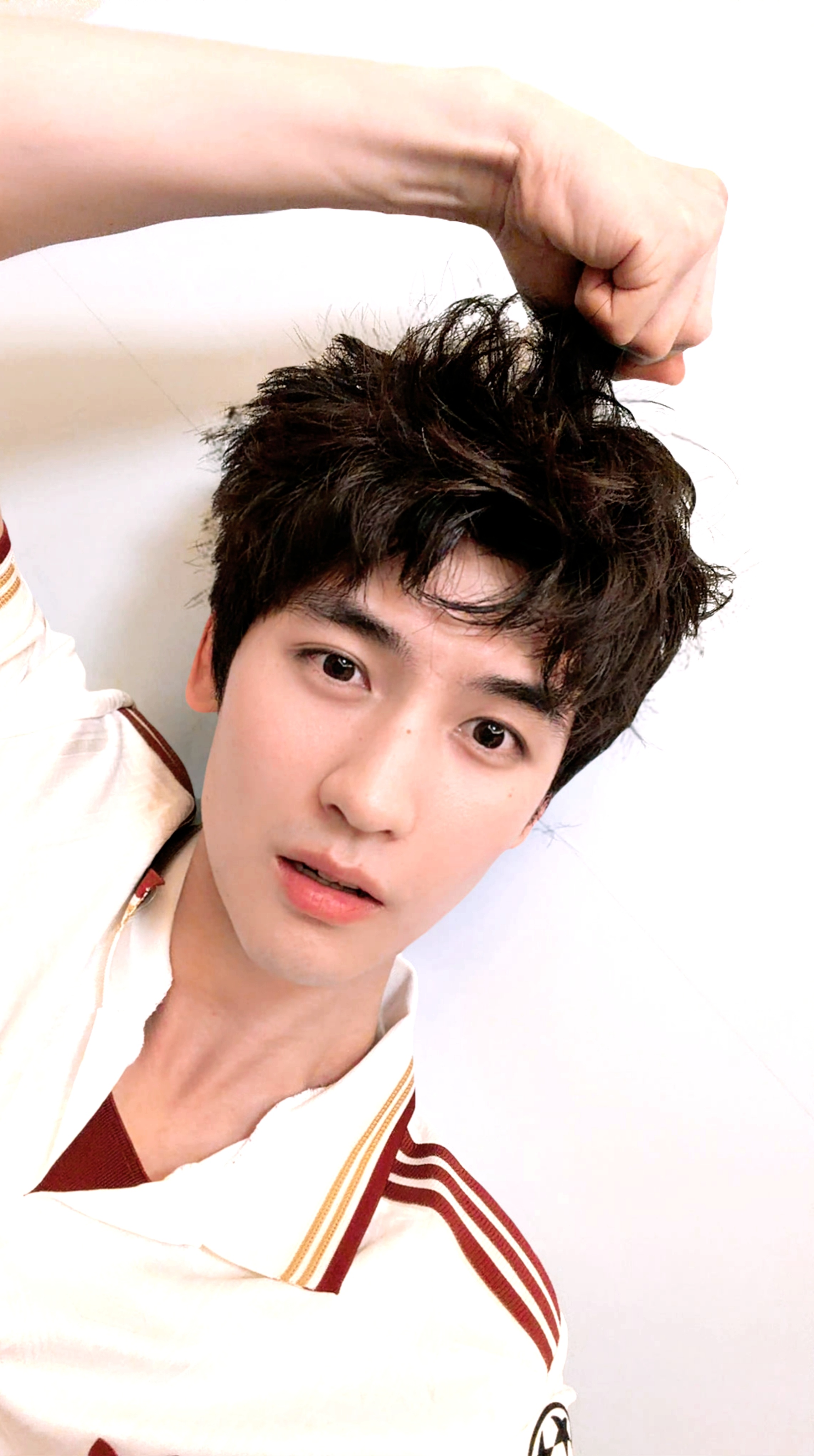 (ღ˘︶˘ღ) 