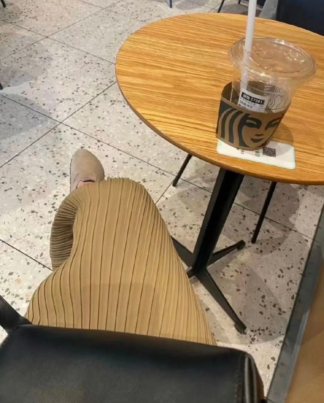 🥙ᕑᗢᓫ 🥙咖啡一端  ୧⍤⃝🧱继续搬砖 