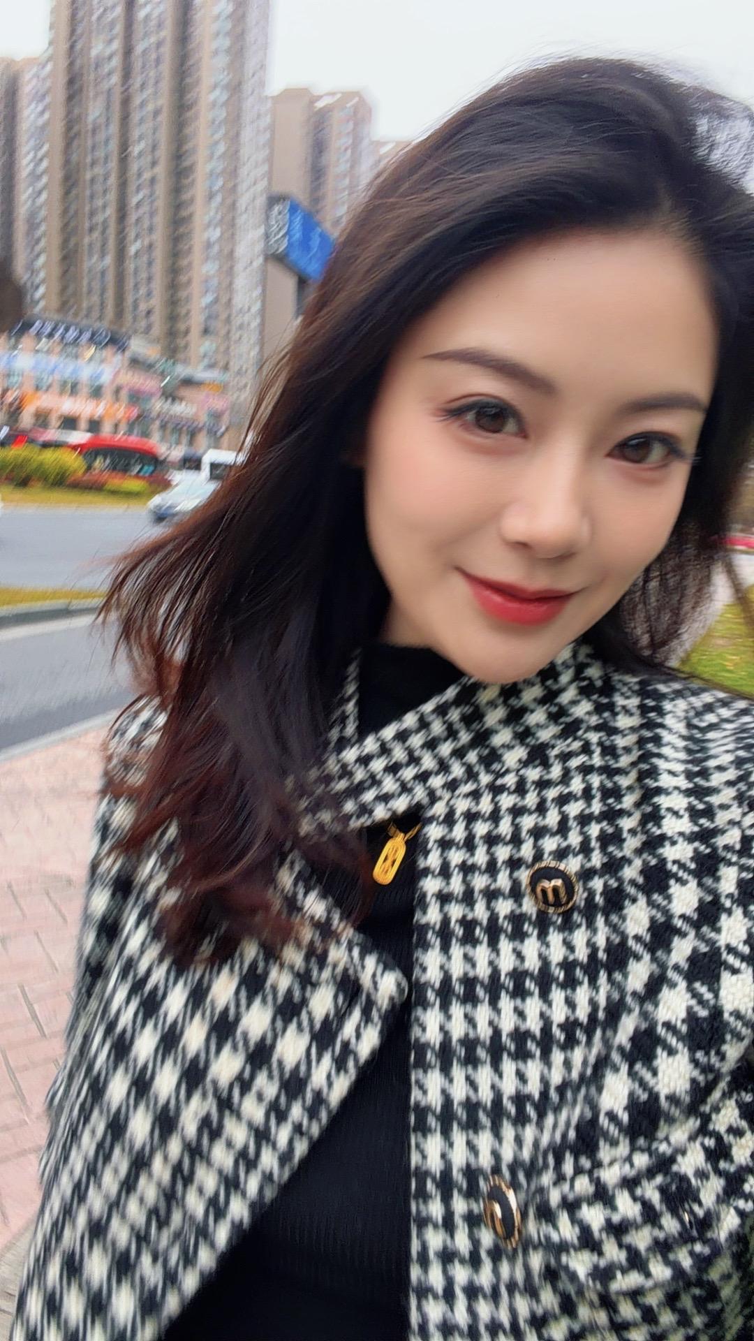 以前爱听以后，现在只信此刻