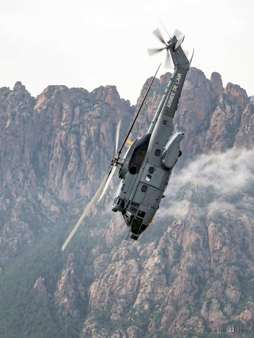 法国空客研制的H225M“狞猫”，法军特种作战的核心座驾。
自服役以来，它实战履
