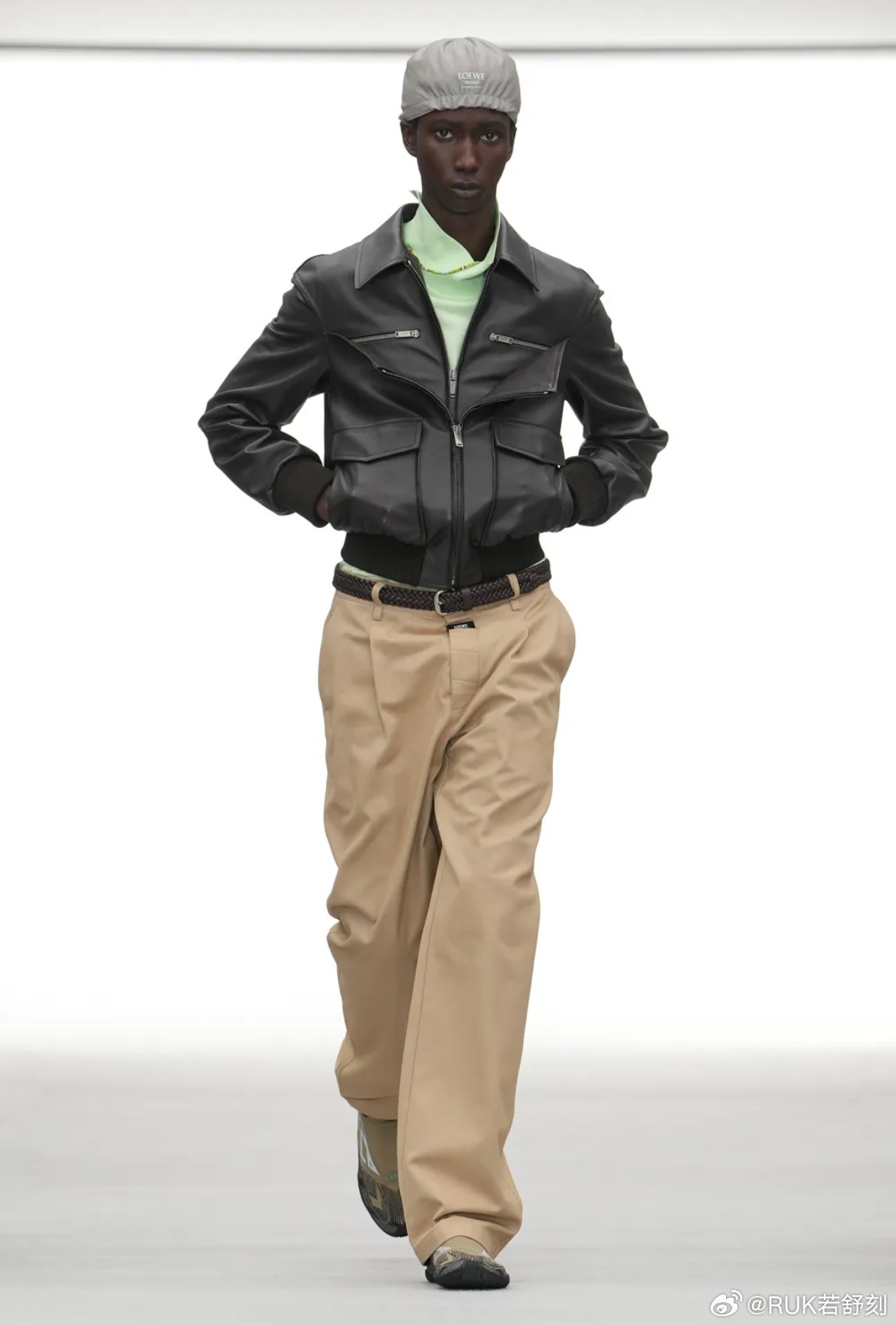 LOEWE这季有点东西时装周 LOEWE的改变我想Jack McCollough