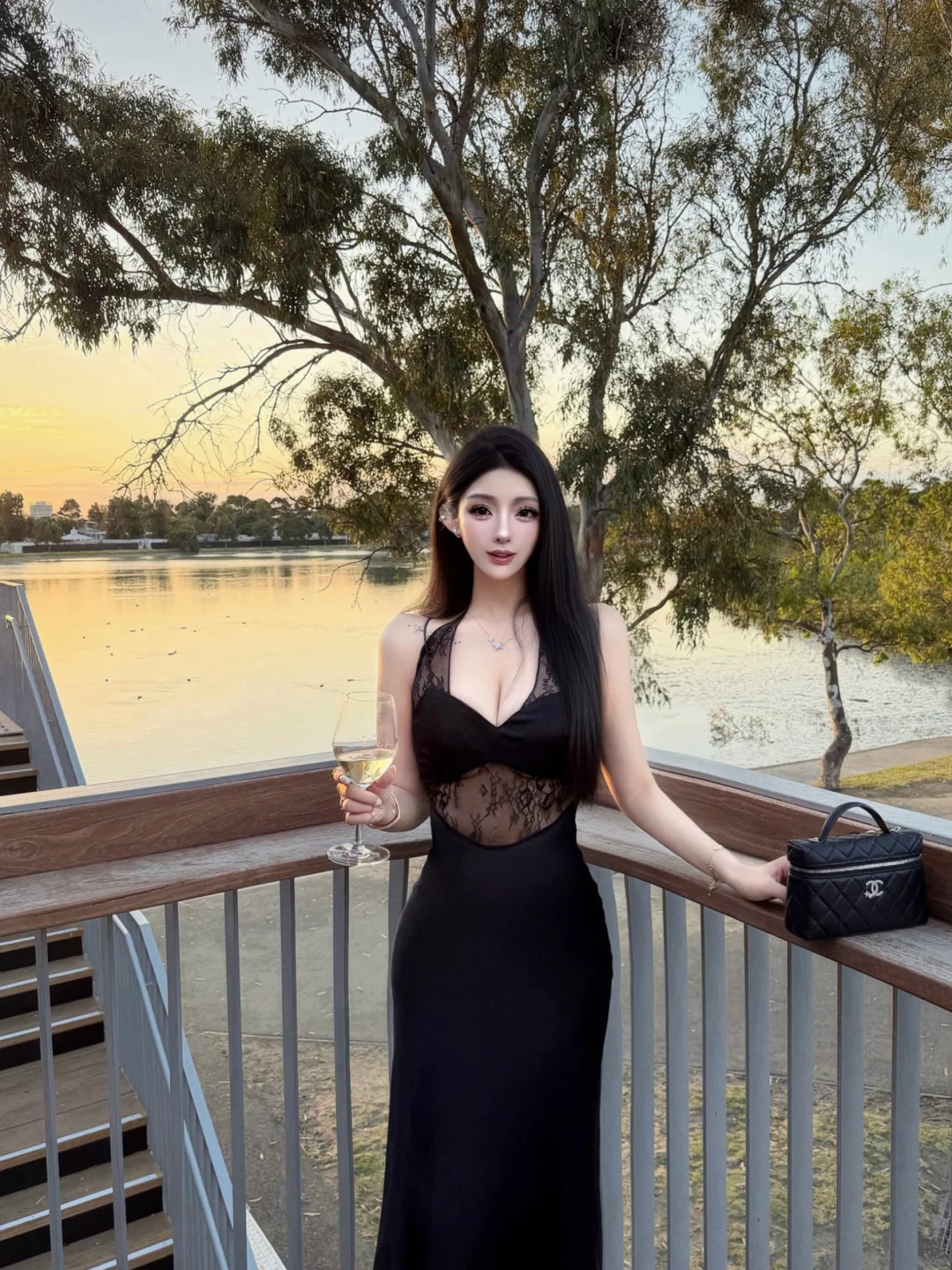 🥂✨💒