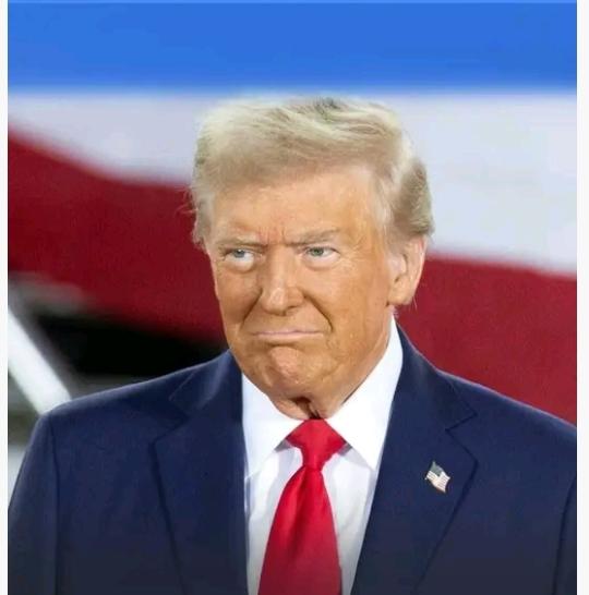 最新消息！
美国停摆35天
反应太剧烈
比特币跌破10万美元美国参议院在4日未能