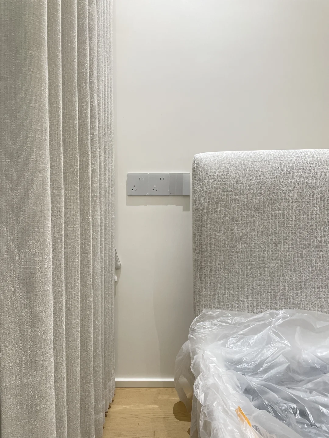 卧室布艺蛇形帘