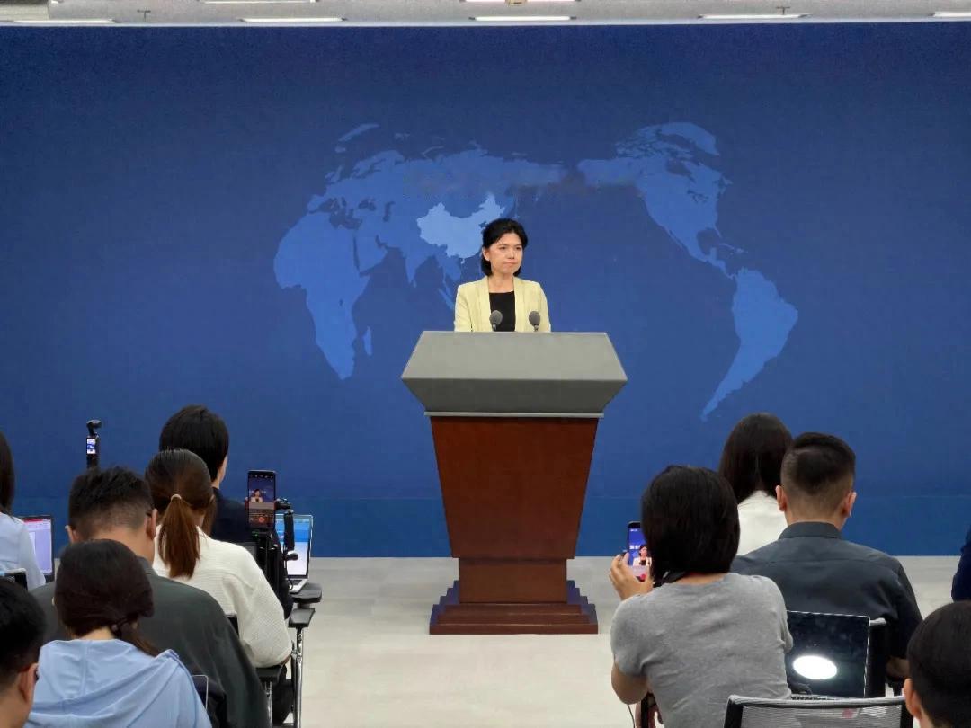 近日，硅谷投资人公开断言：两岸在10-20年内逐渐统一是大概率事件，中美之间根本