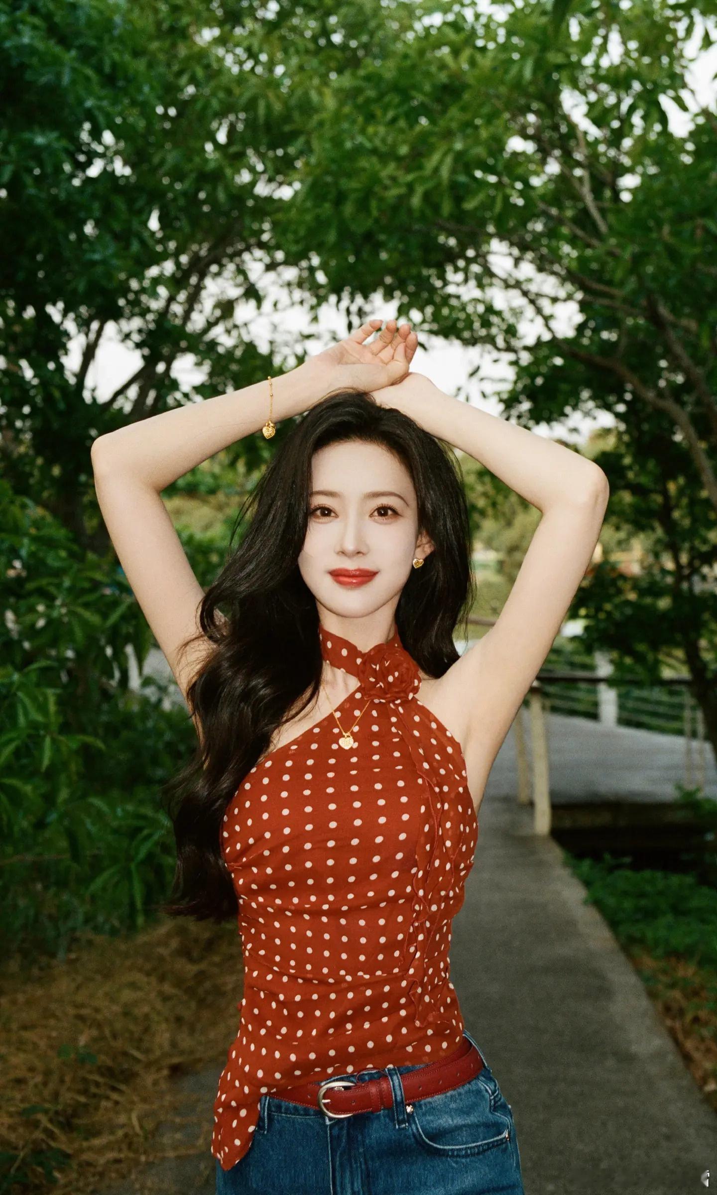 孟子义为了百花杀卷成什么样了孟子义剧宣自己卷自己从文案构思到镜头表现力全都亲自把