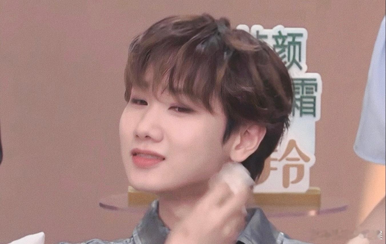 #汪苏泷[超话]##汪苏泷辟谣自己140斤#我真的太喜欢这样的一个重量了，而且对