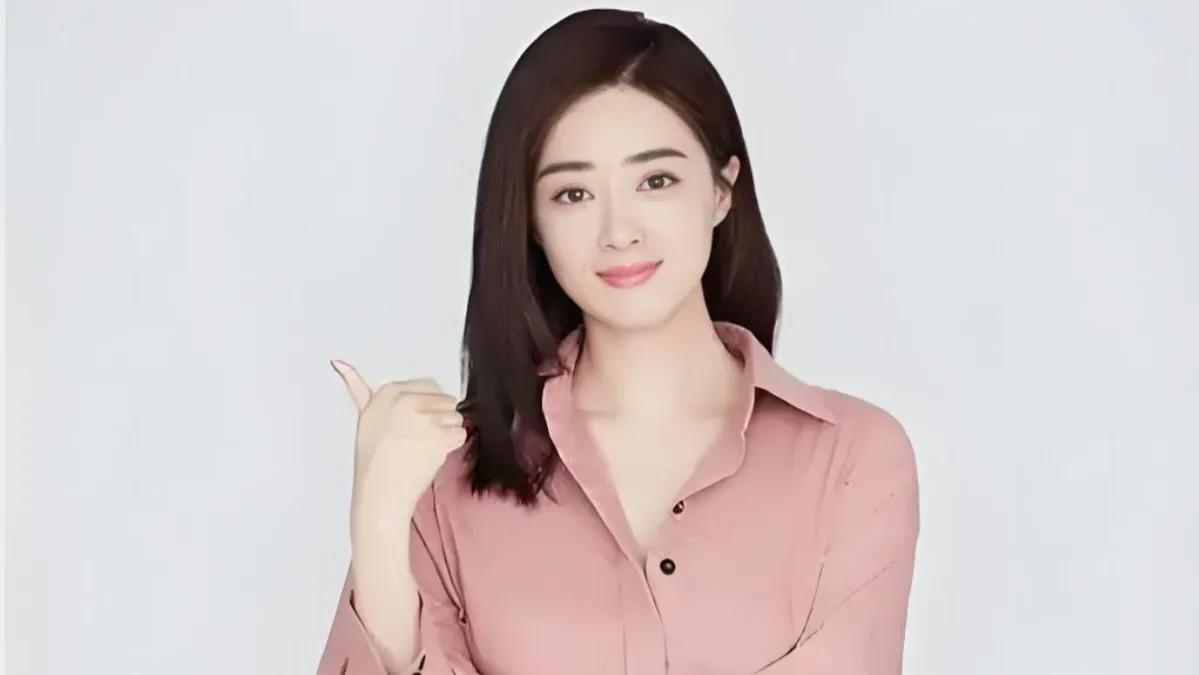 蒋欣：真话背后的演艺谜团

蒋欣，一个因直言不讳而备受瞩目的女演员。她从不掩饰内