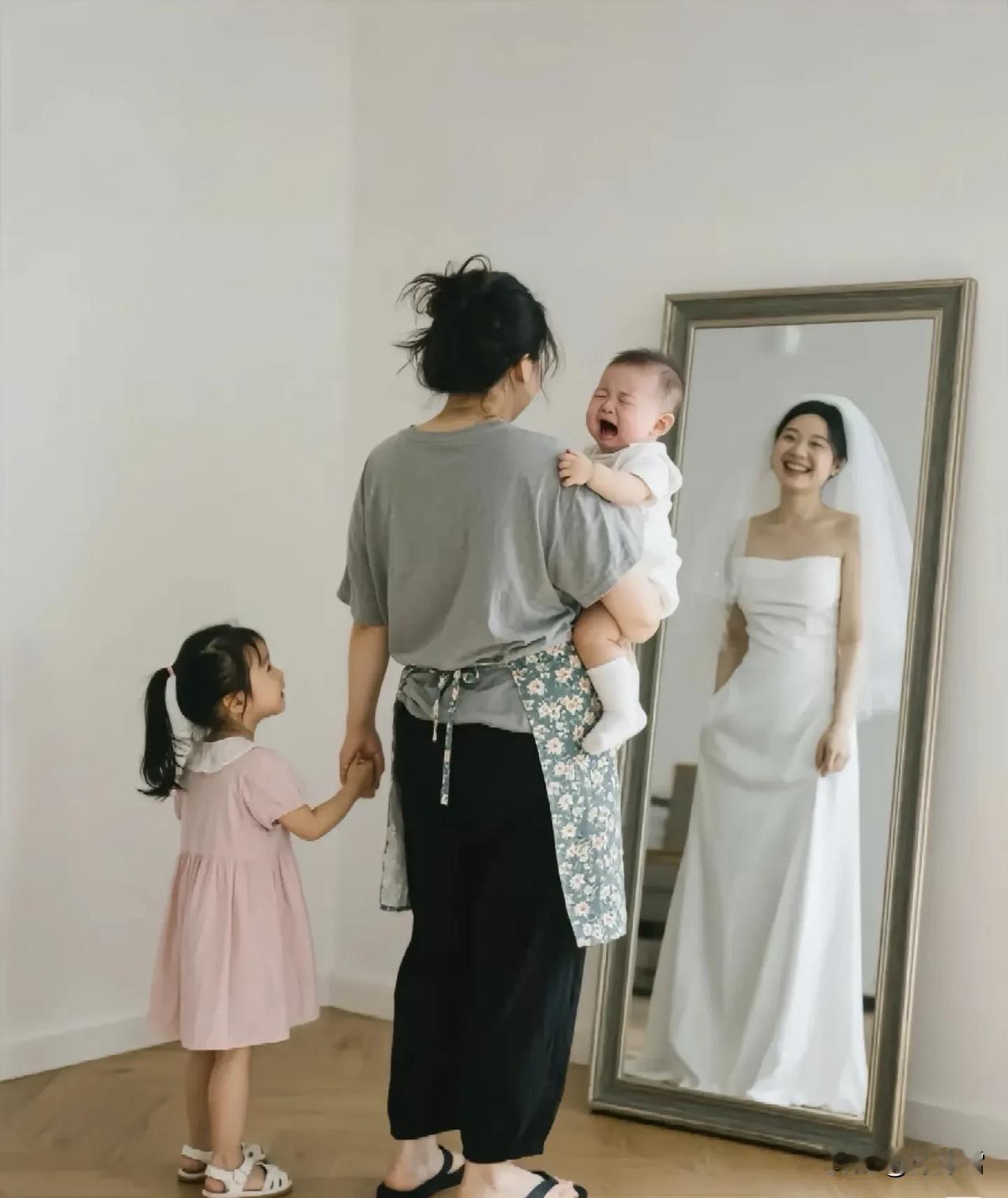 婚姻的真相就是，
女人一旦不忍了，
婚姻就结束了。

      很多男人在婚姻