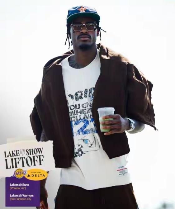 湖人悍将范德比尔特真是充满了能量！在今天湖人主场以128：117战胜步行者的比赛