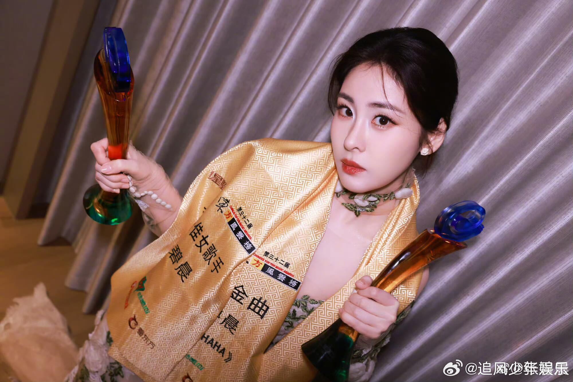 张碧晨最佳女歌手张碧晨一开口梦回逐玉每一次的表演都是一场视听盛宴，张碧晨将自己的