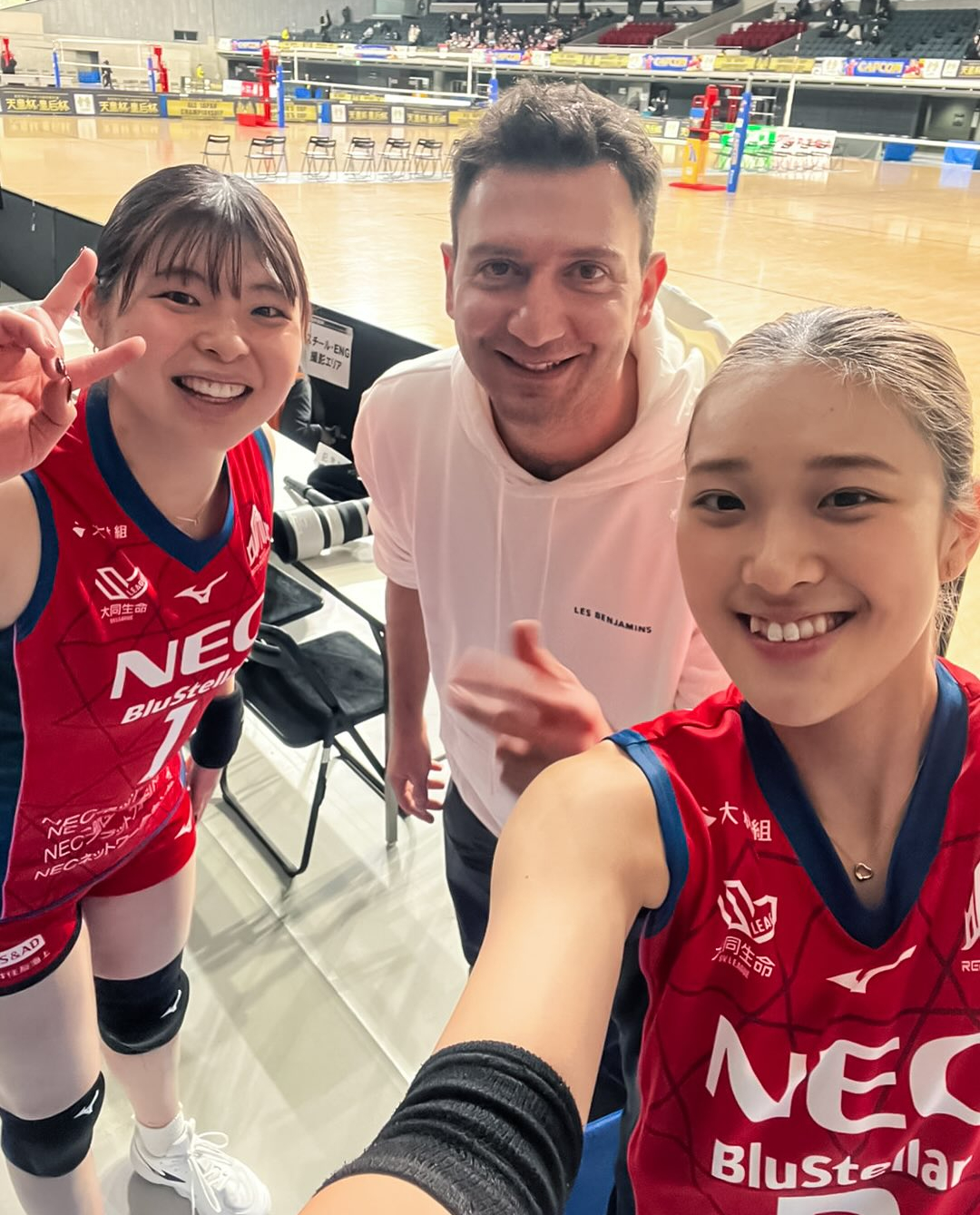 费罗从欧洲到日本国内了，继续考察队员！ 