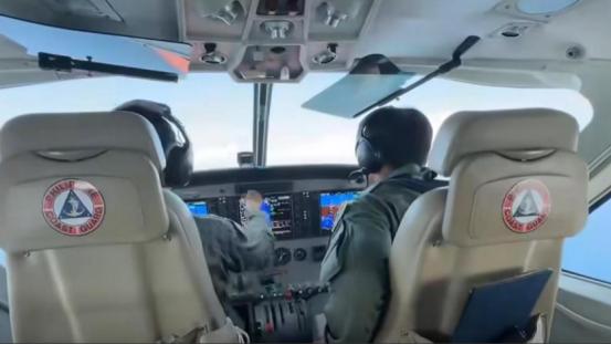 菲律宾把中国当伊朗？2架飞机入侵黄岩岛，被解放军出手赶跑
 
据南部战区官网最新