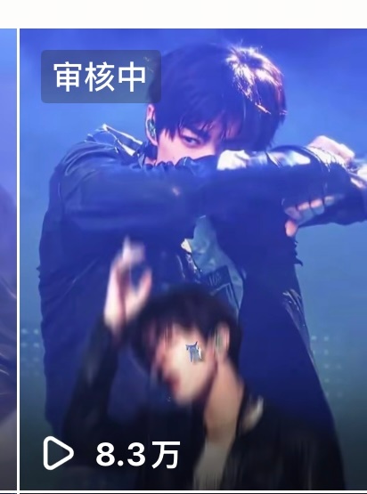 dys是举上瘾了吗，看见一个w👍🏻就举一下😅 