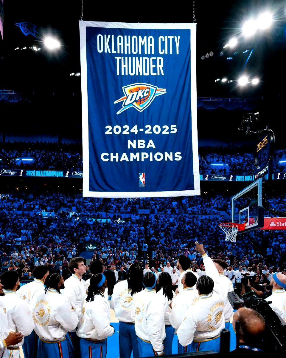 雷霆21胜1负了，看NBA多年从未出来如此盛况！

之前输掉1场，现在十三连胜，