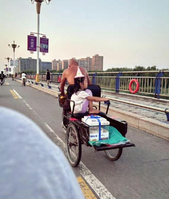 这一刻她拥有了所有 