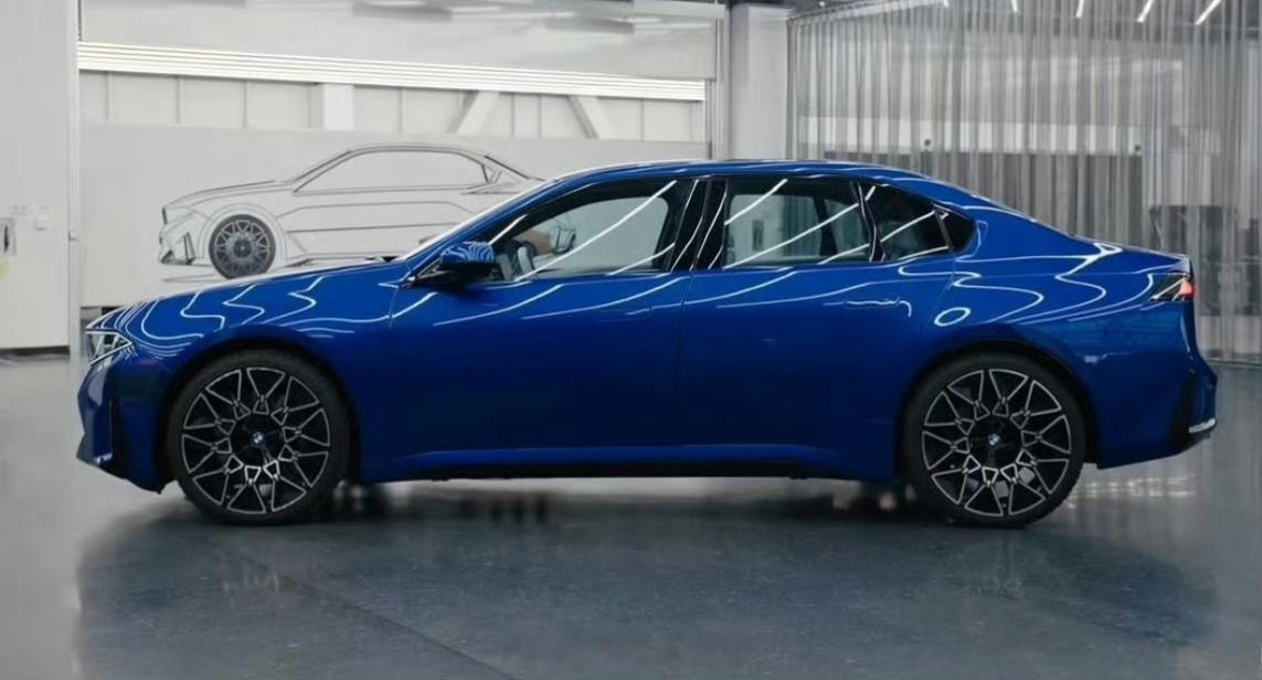 新世代宝马i3登场，这外观你给几分呢？ 