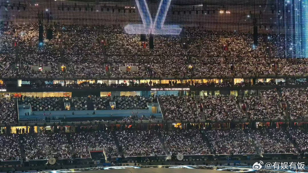 张杰鸟巢演唱会的上座率张杰鸟巢第二天上座率张杰鸟巢演唱会的上座率，厉害，