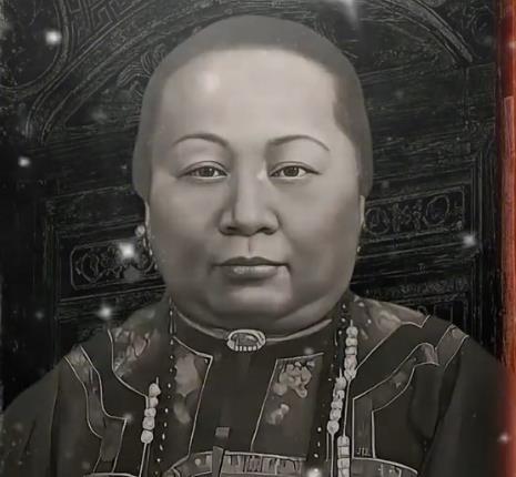 大字不识竟是赌王祖母！两次被男人抛弃，却养出首富和李小龙！
历史的迷人之处，往往