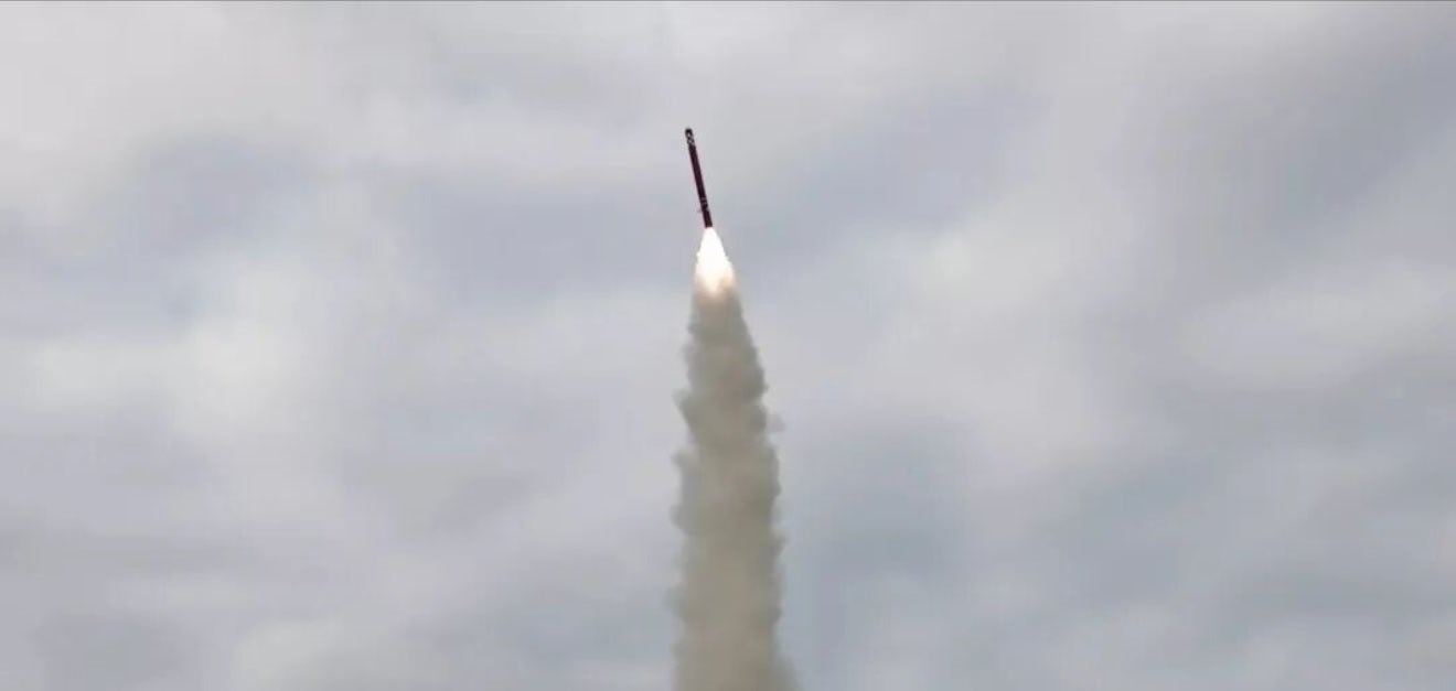 【美伊以冲突 伊斯兰革命卫队发布消息称，伊朗军方使用超重型导弹对美国和以色列目标