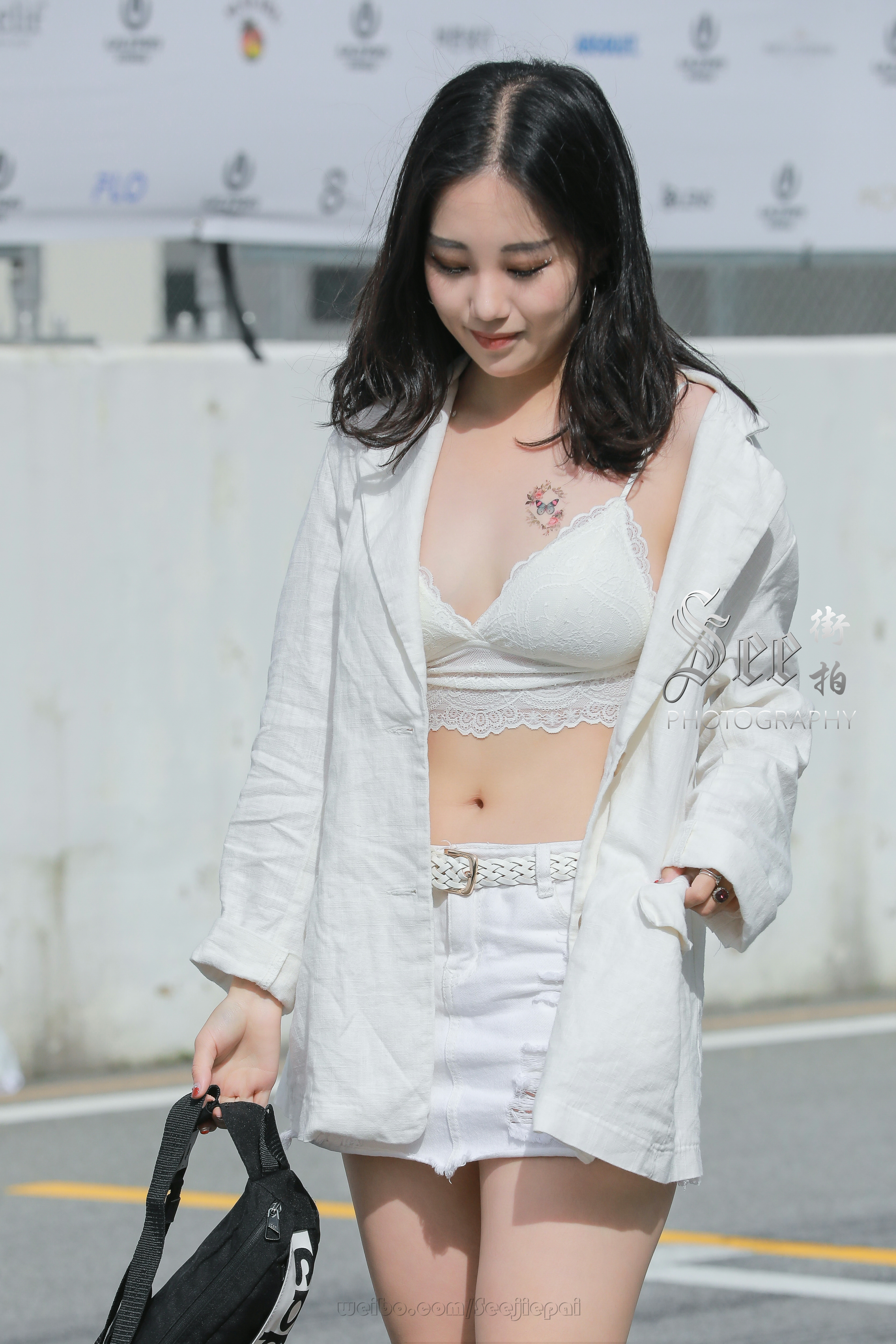 白色系青春迷人~~ ​​​