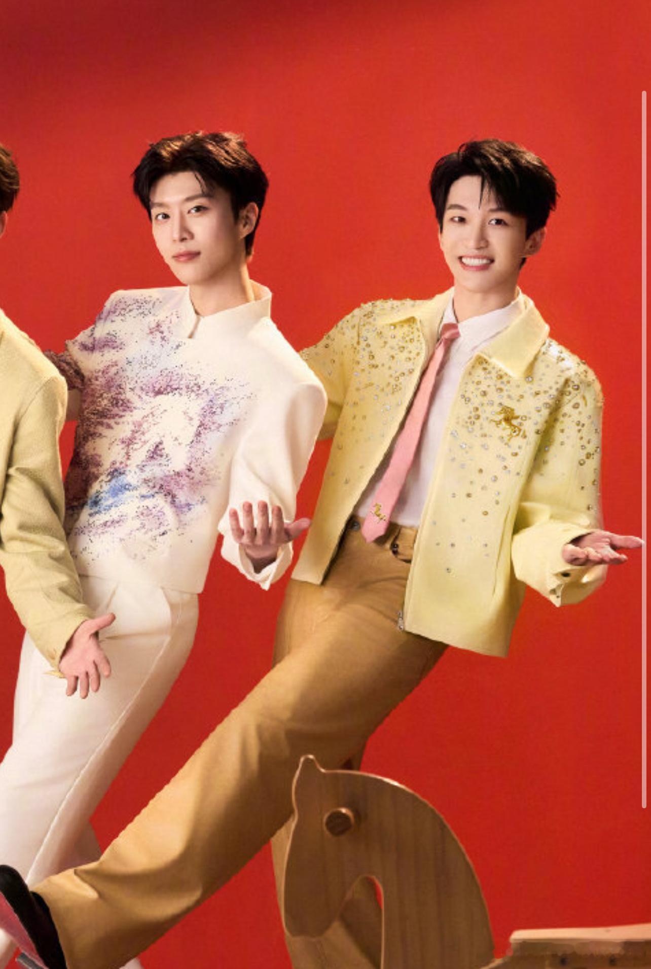 原生家庭和现家庭父亲见面。 