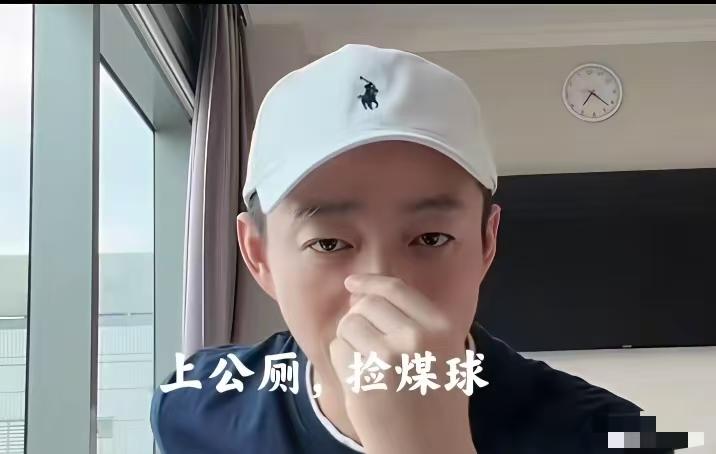 汪小菲拿几十年前的苦日子和现在做比较，他过得不好，那不是因为他爹抛弃了他，他妈当