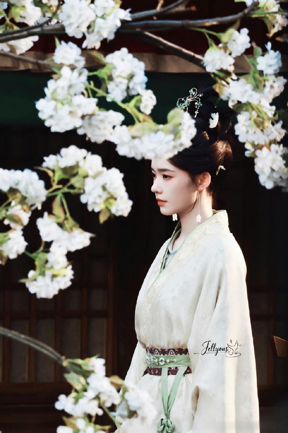 林允归鸾这次归鸾服化不错，看了好几次造型路透都好看 