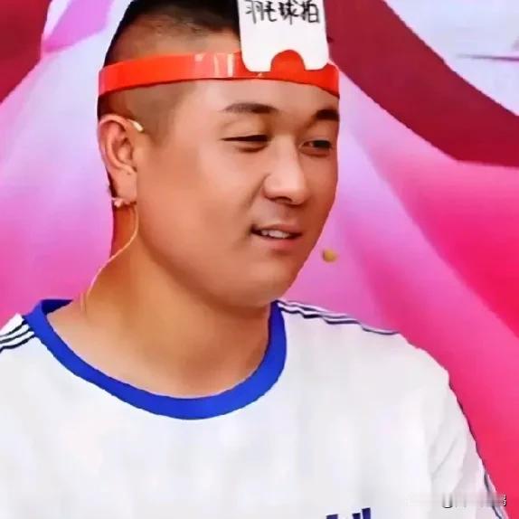 太原老葛“全民歌王”即将开播
参赛者的奖品揭晓，首战擂主，如挑战成功加入战队，奖