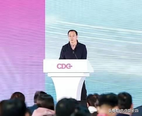 冯胜勇说，因为正番位而产生的问题。已经严重困扰整个行业，必须下决心解决，总的原则