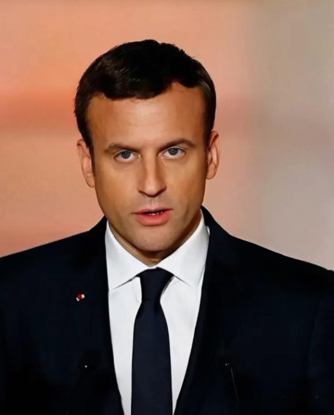 快讯！快讯！
法国突然宣布了！

法国又双叒叕换总理了！这次是因为勒科尔尼当总理