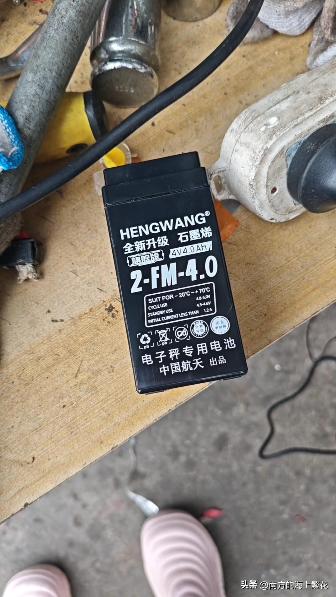 这个社会真不是你说想赚就能赚的社会。
现在不像以前了，只要你勤勤恳恳，不怕苦，不