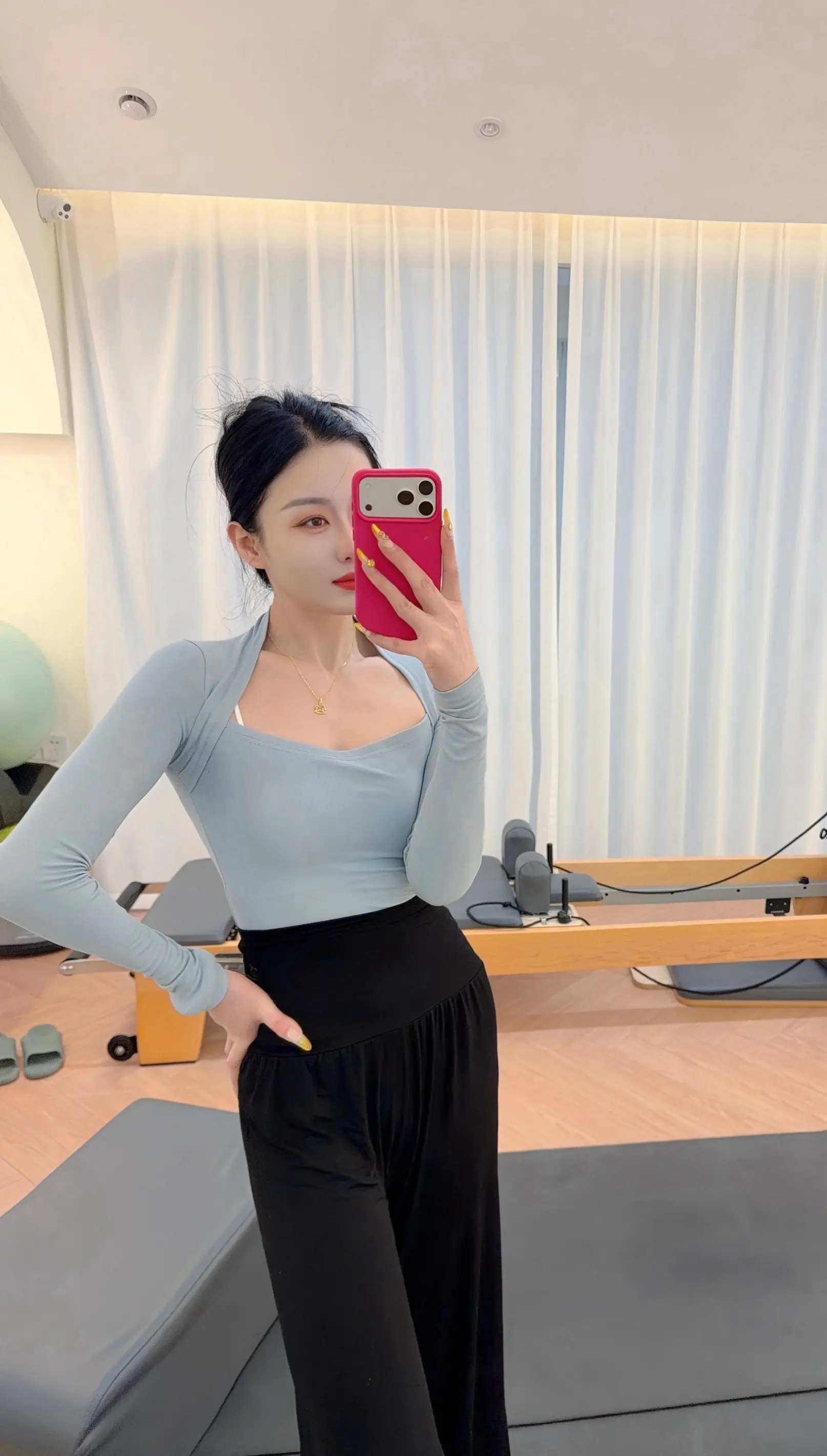 普拉提日常训练 让坚持成为日常唤醒身体优雅力量.