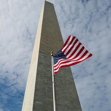 离谱！美国公海抢中国油轮 3天扣3艘只为石油
 
2025年12月20日，美国上