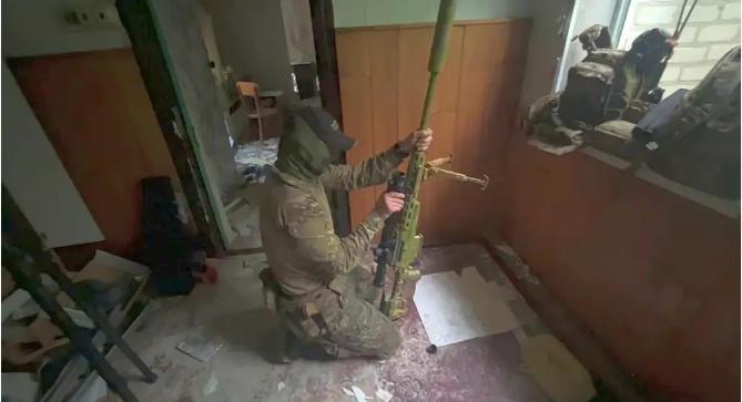 【乌克兰方面终于承认俄军攻入谢韦尔斯克，俄军合围该市仅差7公里】
隶属于乌克兰国