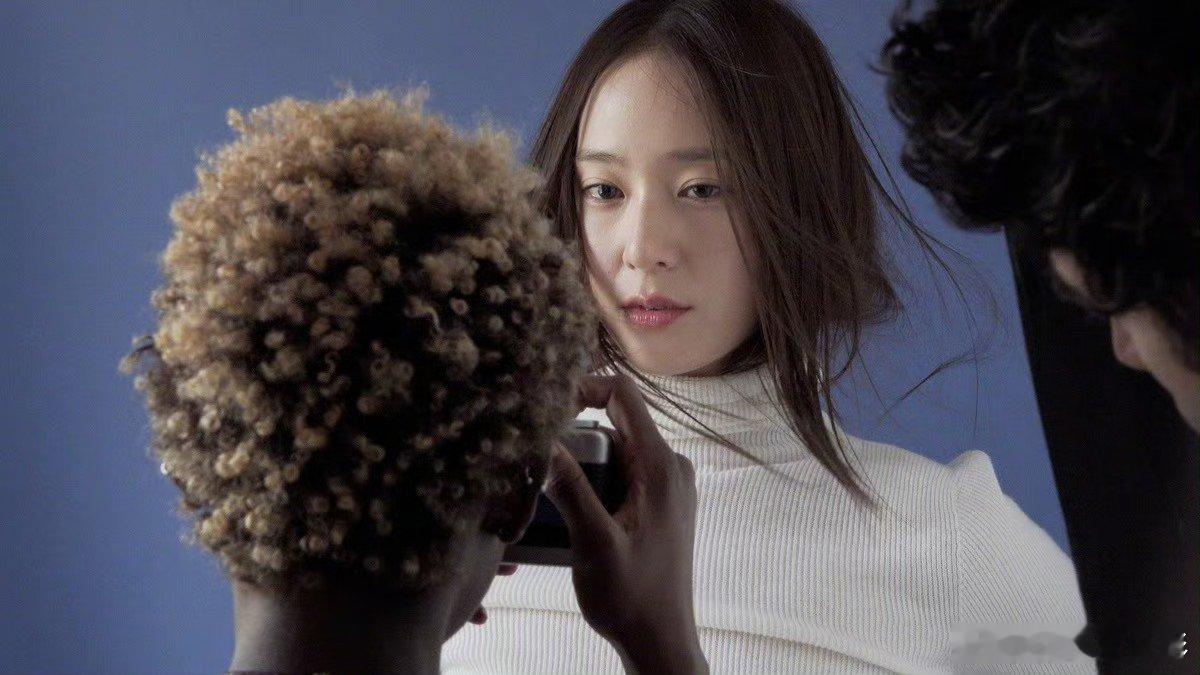 郑秀晶正规一辑郑秀晶明年将出正规一辑郑秀晶2026年会出正规一专辑！ 