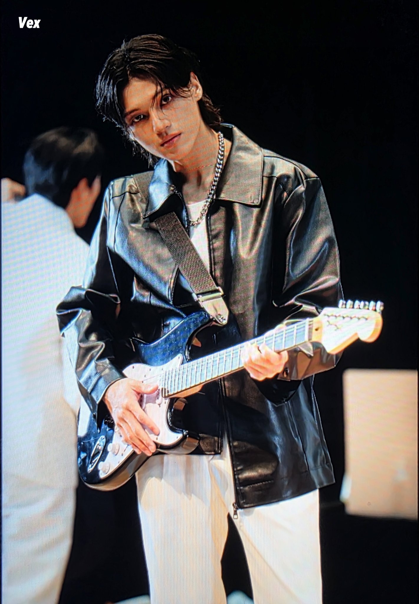 郑友荣  预览｜260703 线下签售©Vex_wy/YOUNGWOOchan/