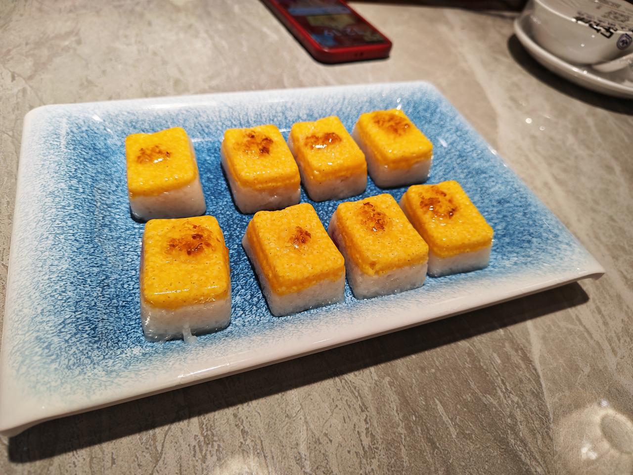 这个小米凉糕味道不错。