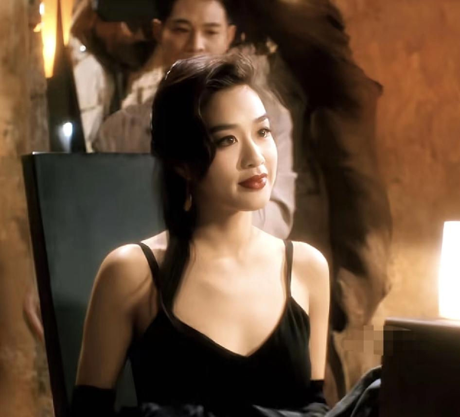 《中南海保镖》23岁的钟丽缇，美得惊为天人
1993年，香港TVB主办的第五届国