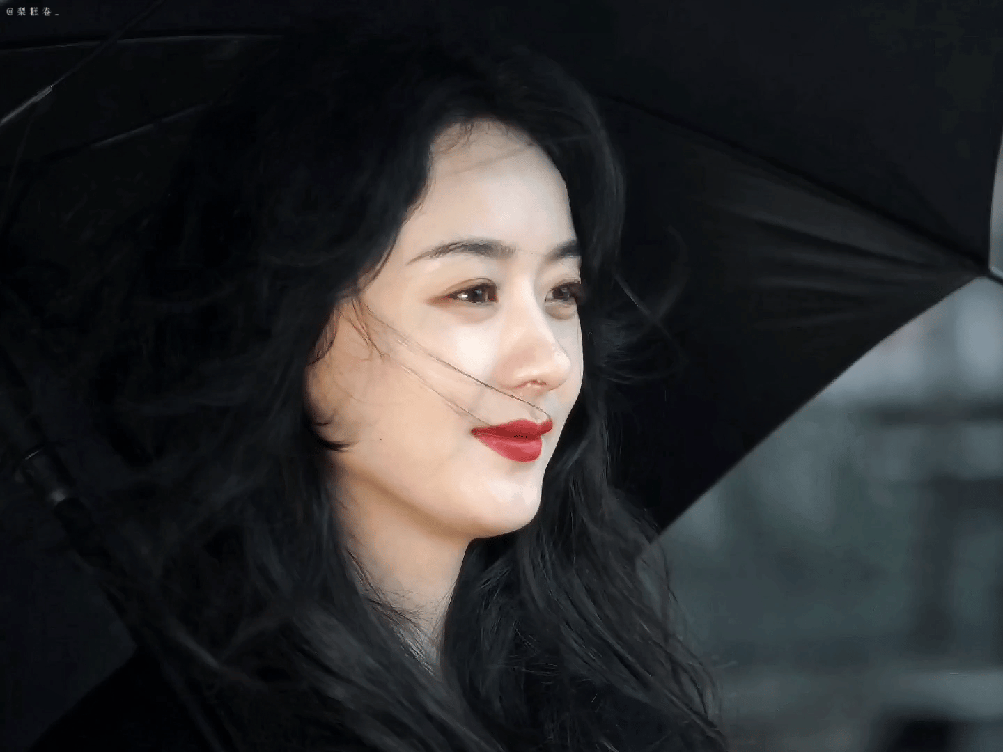 赵丽颖 我是许半夏，我来助力钻二啦！🔥赵丽颖