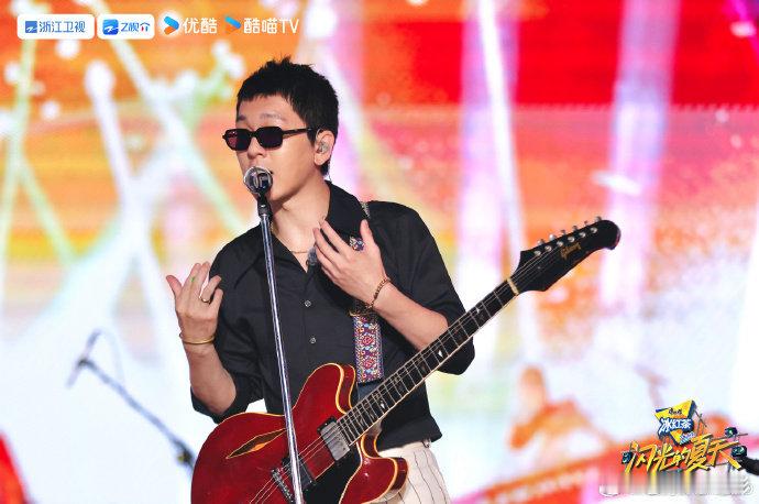 #小乐审美是需要被带领和提高的# #闪光的夏天#小乐在《不要告别》排练中深刻阐述