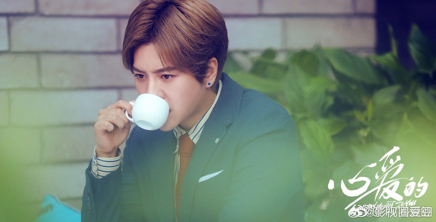 号外号外！想看九年前的吗！徐海乔主演的电视剧《心不由己》定档周一中午十二点播出！