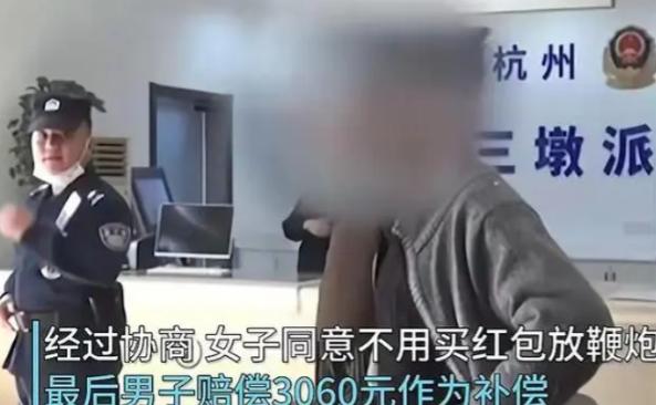 白嫖成功了？2025年，杭州一男子在工地干活时，因为尿急找不到厕所，就想着在一处