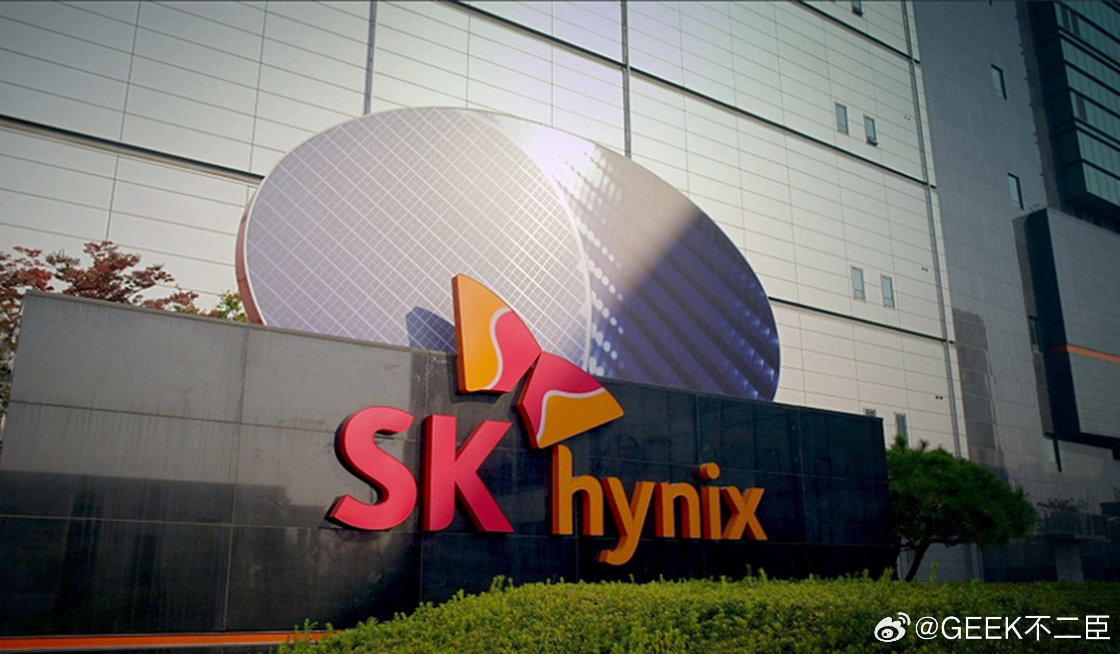 SK 海力士成韩国大学生最向往企业 连续两年力压三星登顶榜单，AI 算力浪潮带动